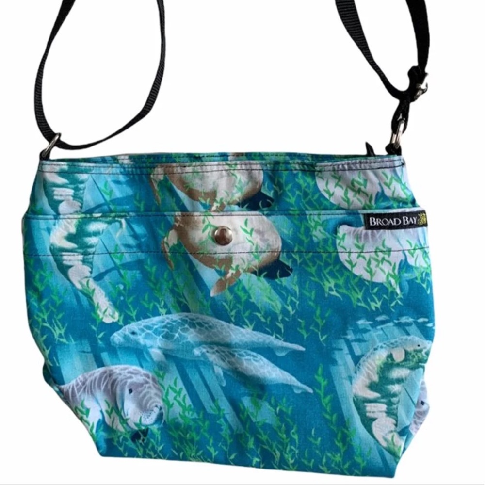 Broad bay Manatee cross body lunch bag